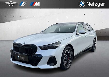 BMW i5 eDrive40 Touring M Sport Pro H&K Pano 360°