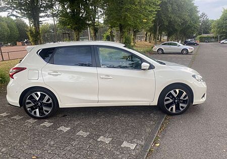 Nissan Pulsar Tekna 1.2 Leder Navi Kamera 18 Zoll Alu