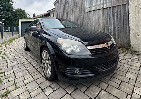 Opel Astra Twin Top 1.8 Edition