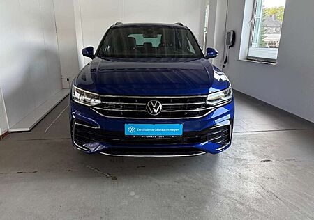 VW Tiguan Volkswagen R-Line 1.5 TSI DSG Navi/AHK/LEDMatrix/Kamera/el.KLappe/ACC