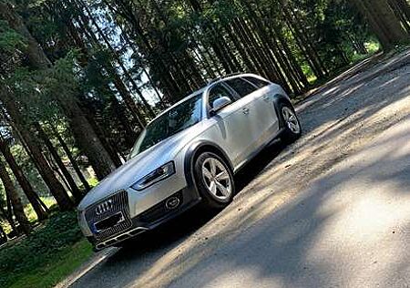 Audi A4 Allroad quattro 2.0 TDI DPF