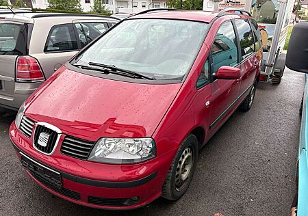Seat Alhambra Reference