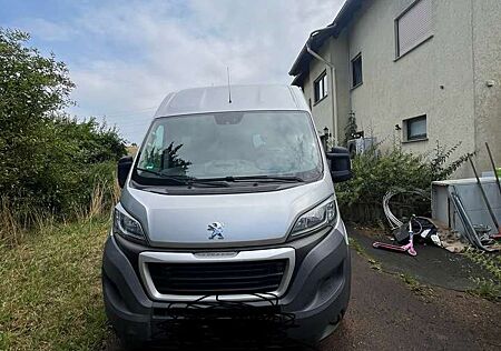 Peugeot Boxer 333 L2H2 Allure Blue-HDi 130