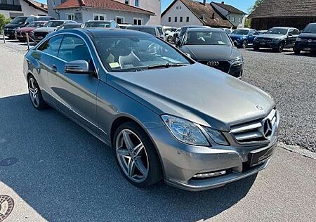 Mercedes-Benz E 200 Coupe CGI BlueEfficiency Avantgarde