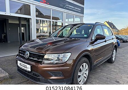 VW Tiguan Volkswagen Trendline BMT/Start-Stopp+PDC+AHK+1 Hand