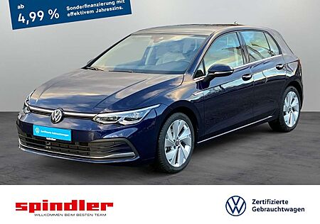 VW Golf Volkswagen VIII Style 1.5 eTSI DSG / Navi, Pano, LED+