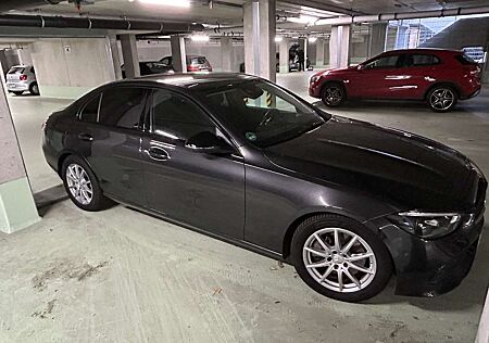 Mercedes-Benz C 300 4MATIC Business-Paket