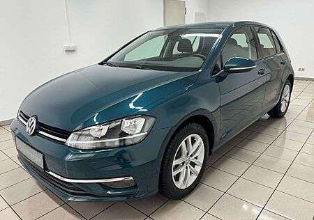 VW Golf Volkswagen VII Lim. Sportsitz Massage Navi App Facelift