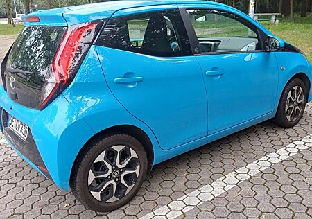Toyota Aygo x-play Team Deutschland