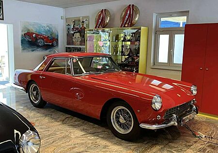 Ferrari 250 GT Pininfarina Coupe ° Classic Certified