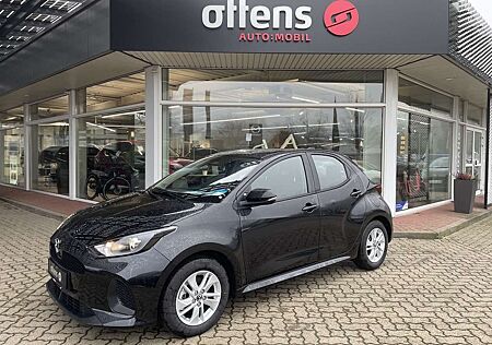 Mazda 2 Hybrid 1,5 CENTER-LINE; Kamera