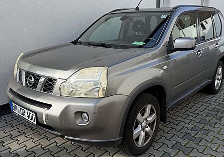 Nissan X-Trail 2.0 dci 4x4 DPF SE