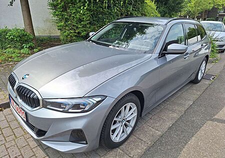 BMW 318 Touring Automatik