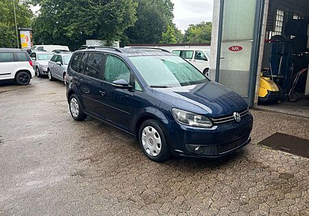 VW Touran Volkswagen 2.0 TDI Comfortline Navigation-Climatroni