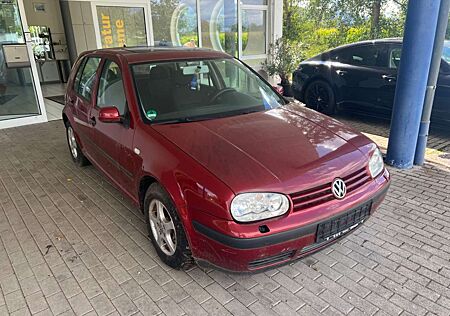 VW Golf Volkswagen 1.4 Basis