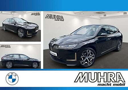 BMW iX xDrive40 Pano Sky DA Prof 22" LC Prof AHK H/K