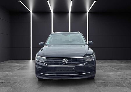 VW Tiguan Volkswagen 1.5 TSI OPF Active
