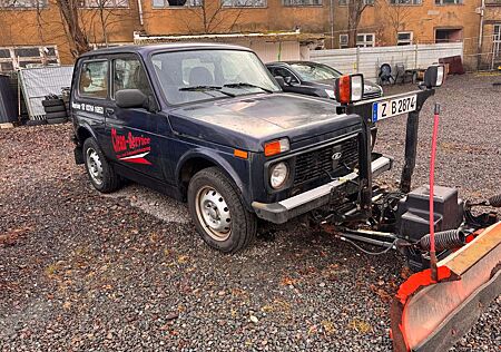 Lada Niva Basis 4x4