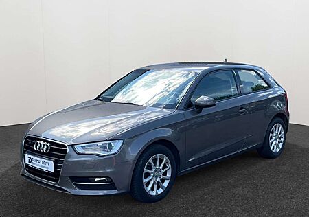 Audi A3 1,0 TFSI S-tronic Attraction Navi Sitzhz.