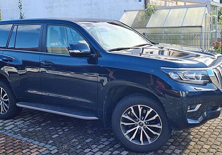 Toyota Land Cruiser 2.8 D-4D Automatik TEC-Edition