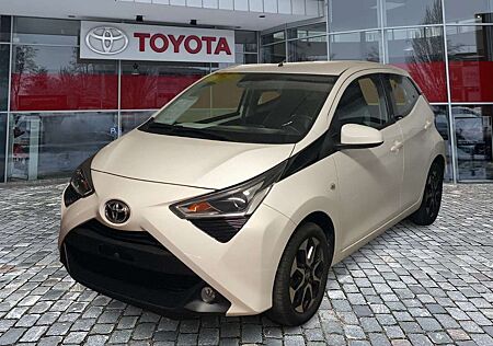 Toyota Aygo 1.0 x-play Team D SpurH KAM LM