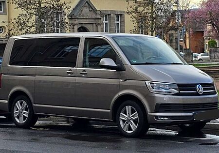 VW T6 Caravelle Volkswagen Caravelle DSG Kurz Trendline