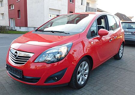 Opel Meriva B Innovation 1.4/Navi/PDC/Alu/1Hand