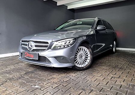 Mercedes-Benz C 220 d, T AVANTGARDE, DISTRONIC, R-KAM, NAVI