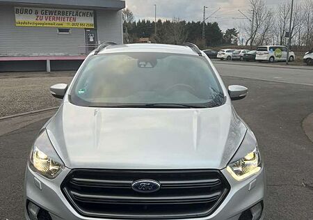 Ford Kuga 2.0 TDCi 2x4 Aut. ST-Line