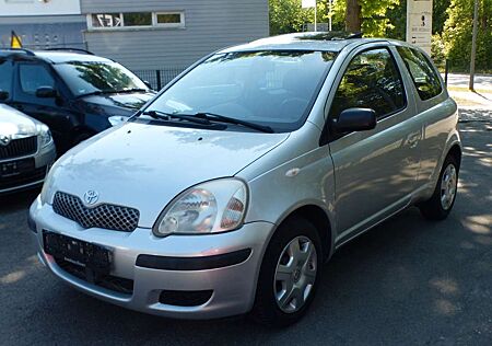 Toyota Yaris 1.0 Servo Schiebedach