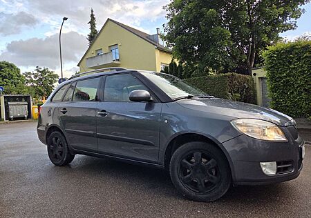Skoda Fabia 1.6 16V Combi Sport