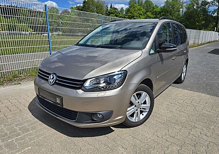 VW Touran Volkswagen 1.6 TDI Match °XENON°StHz°AHK°TÜV neu°