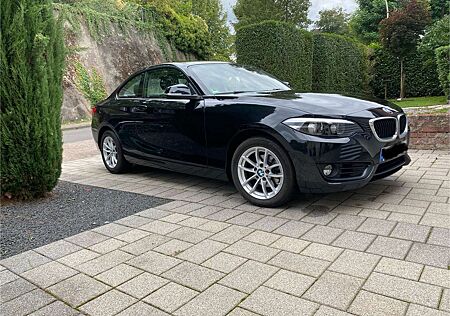 BMW 218i 218 Coupe Advantage
