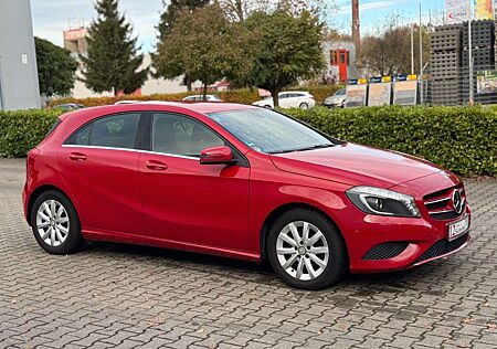 Mercedes-Benz A 180 BlueEfficiency*Garantie*Navi*BiXenon*Style