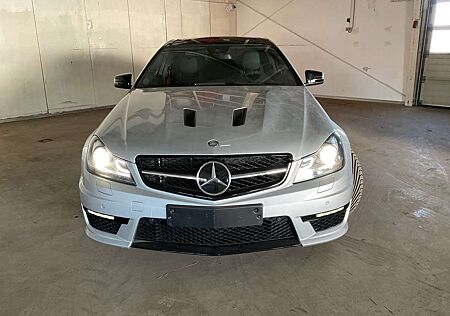 Mercedes-Benz C 63 AMG Edition 507 (204.377)