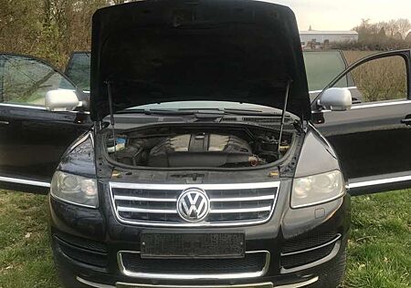 VW Touareg Volkswagen 3.0 V6 TDI DPF Automatik Kong