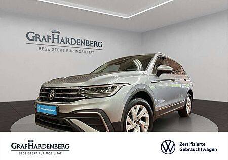 VW Tiguan Allspace Volkswagen Life 1.5 TSI DSG 7Sitze AHK Navi