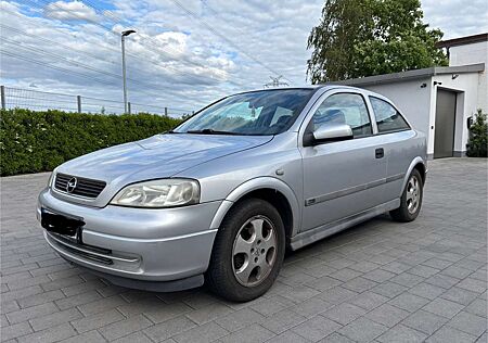 Opel Astra WENIG KM!!!