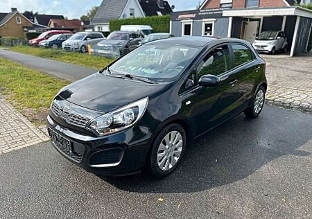 Kia Rio Edition 7/Klima/Scheckheft/Tüv/1 Hand