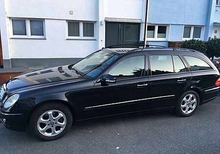 Mercedes-Benz E 200 E-Klasse T-Modell T Kompressor Elegance