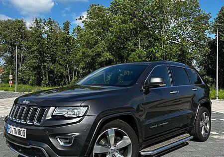 Jeep Grand Cherokee 3.0I Multijet Overland / Inspektion Neu