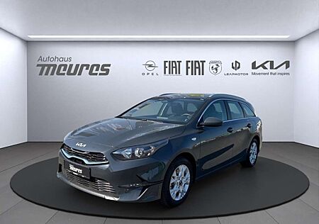 Kia XCeed Ceed SW / cee'd SW Sportswagon 1.5 T-GDI Vision NAVI KAMERA ACC SHZ