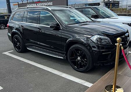 Mercedes-Benz GL 350 BlueTEC 4Matic 7G-TRONIC