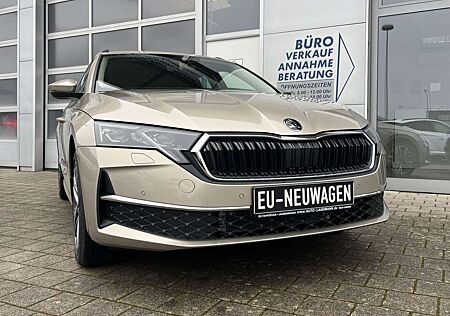 Skoda Octavia 1.5 TSI MHEV DSG Selection AHK 5J GAR