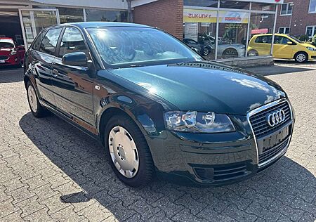 Audi A3 Sportback 1.6 Attraction/Automatik/