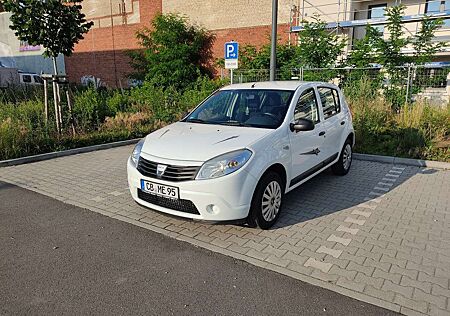 Dacia Sandero 1.2 16V eco2 TÜV neu Klima