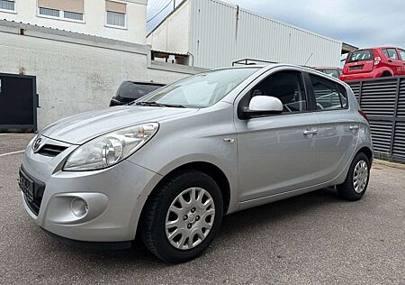 Hyundai i20 Trend * HU & AU Neu*