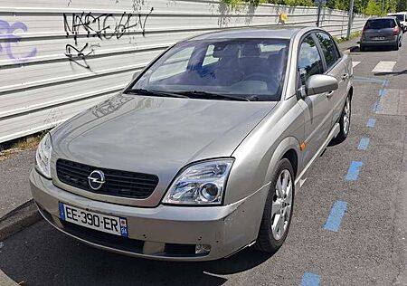 Opel Vectra 2.2