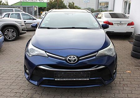 Toyota Avensis Business Edition Navi Kamera 1 Hand