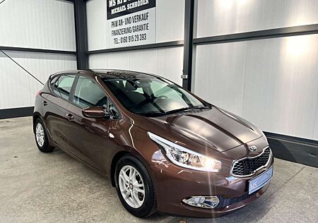 Kia Cee'd Ceed / 1.6 Klima Winterreifen